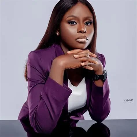 Gloria - Realtor at Mides Global